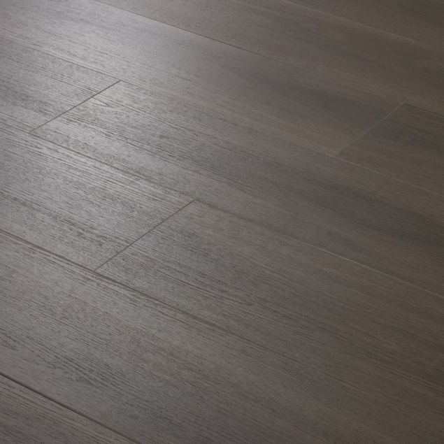 Tapi Kiri luxury vinyl in Altair plank